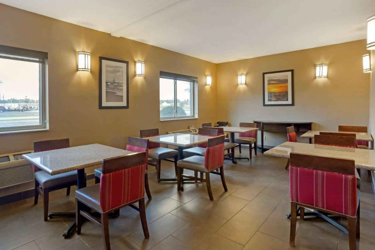 Comfort Inn Hobart-Merrillville I-65 Dış mekan fotoğraf